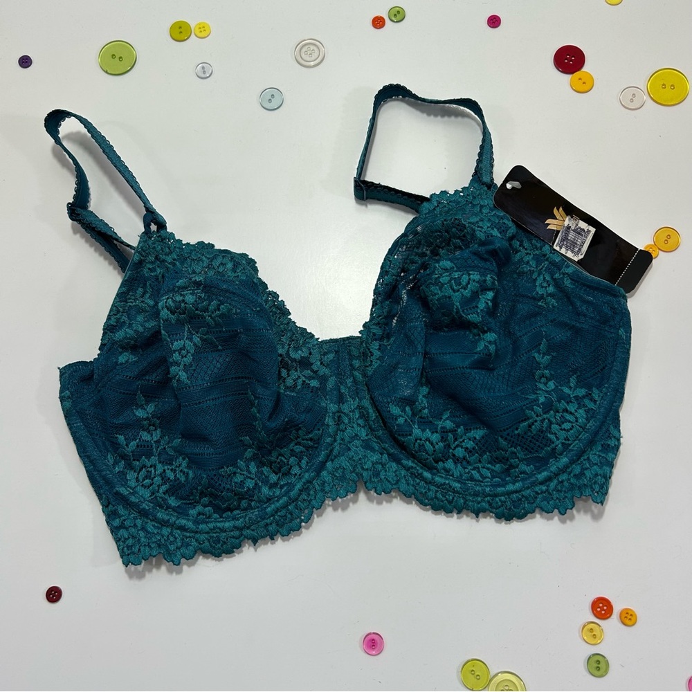 Wacoal Embrace Lace Underwire Bra 34DDD